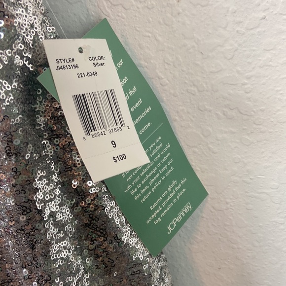 NWT B. Smart Silver sequin dress junior 9 - Picture 3 of 8